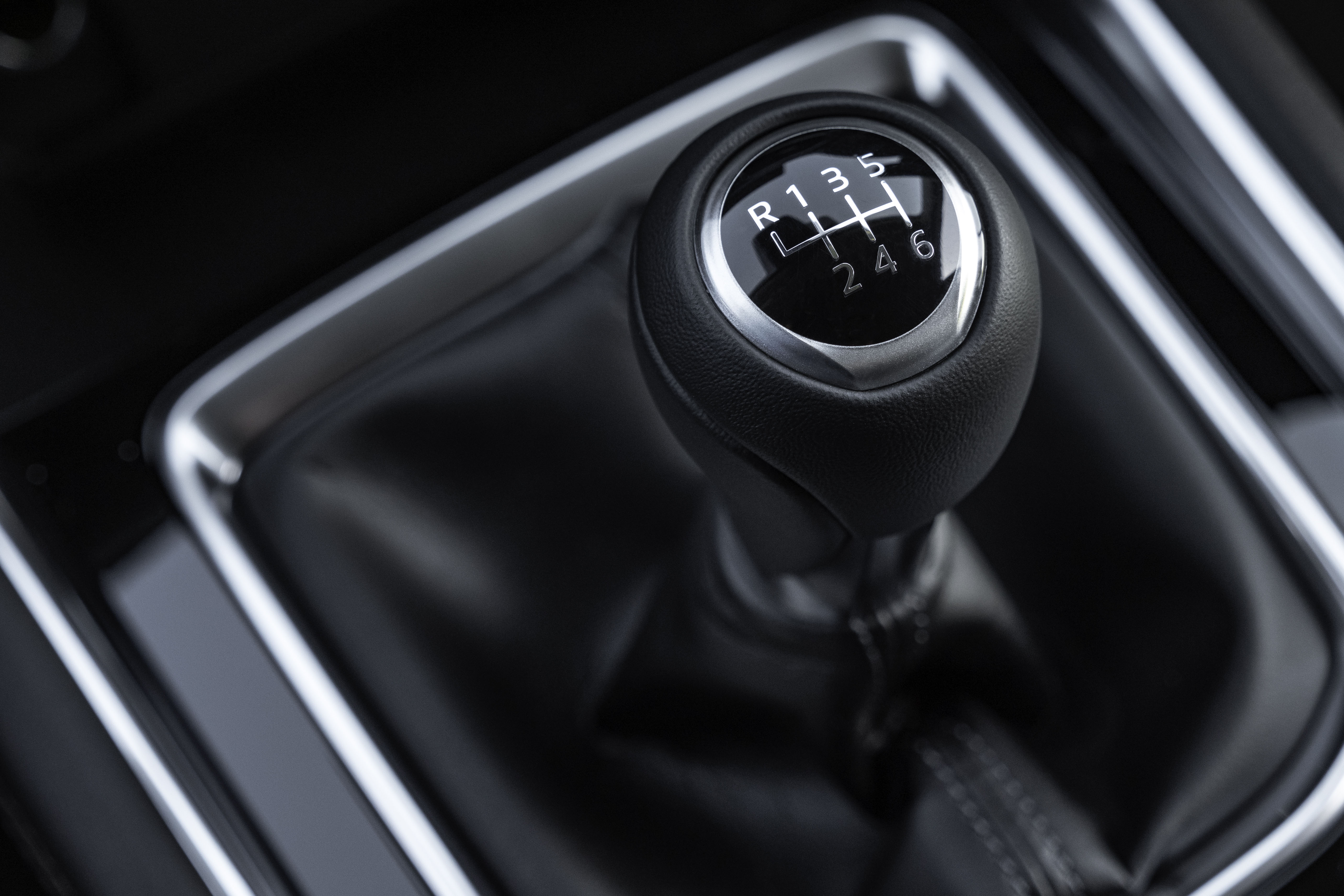 2020 Mazda CX-5 Gets New Engine Tech And Polymetal Grey Color For UK