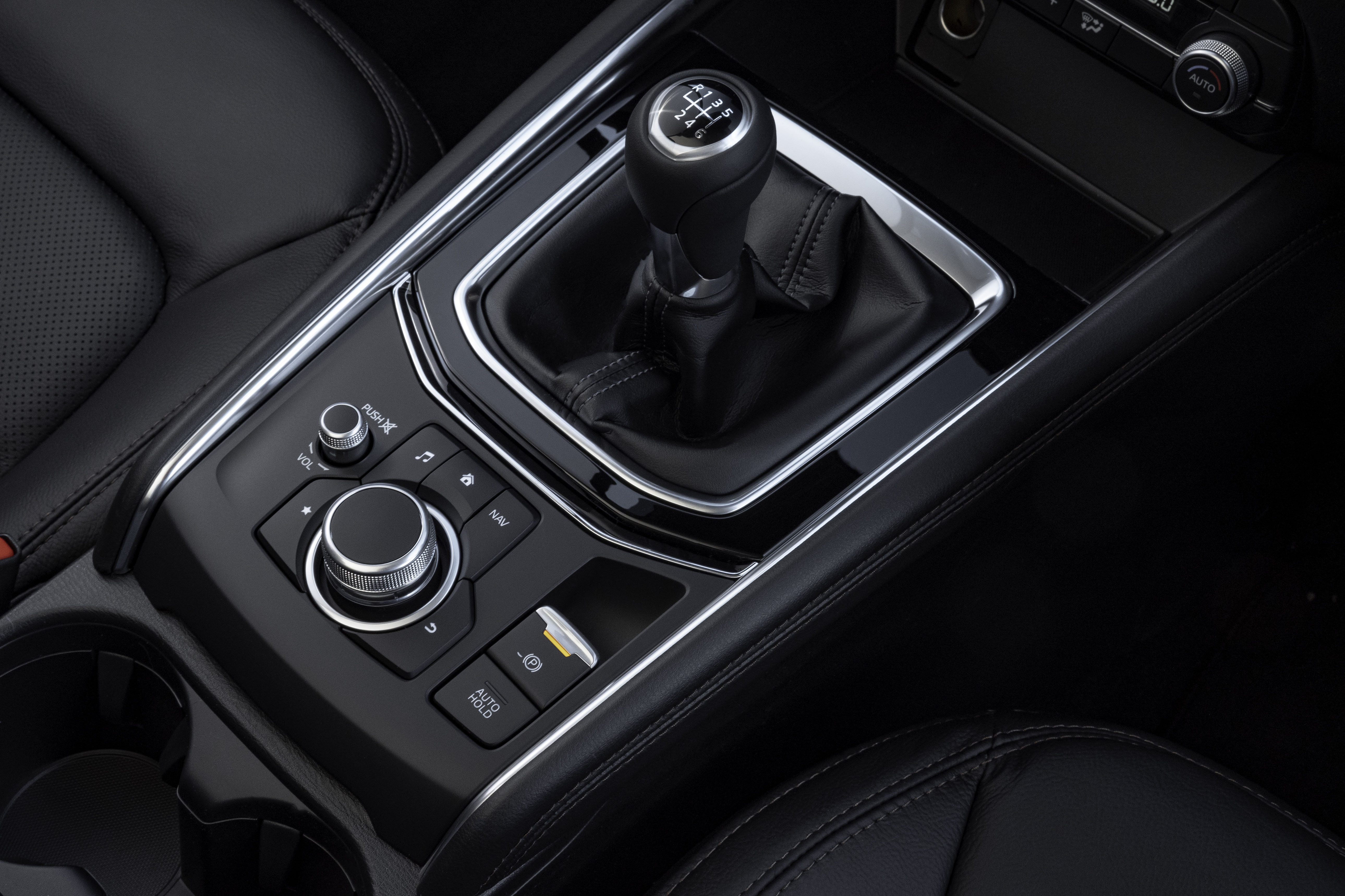 2020 Mazda CX-5 Gets New Engine Tech And Polymetal Grey Color For UK