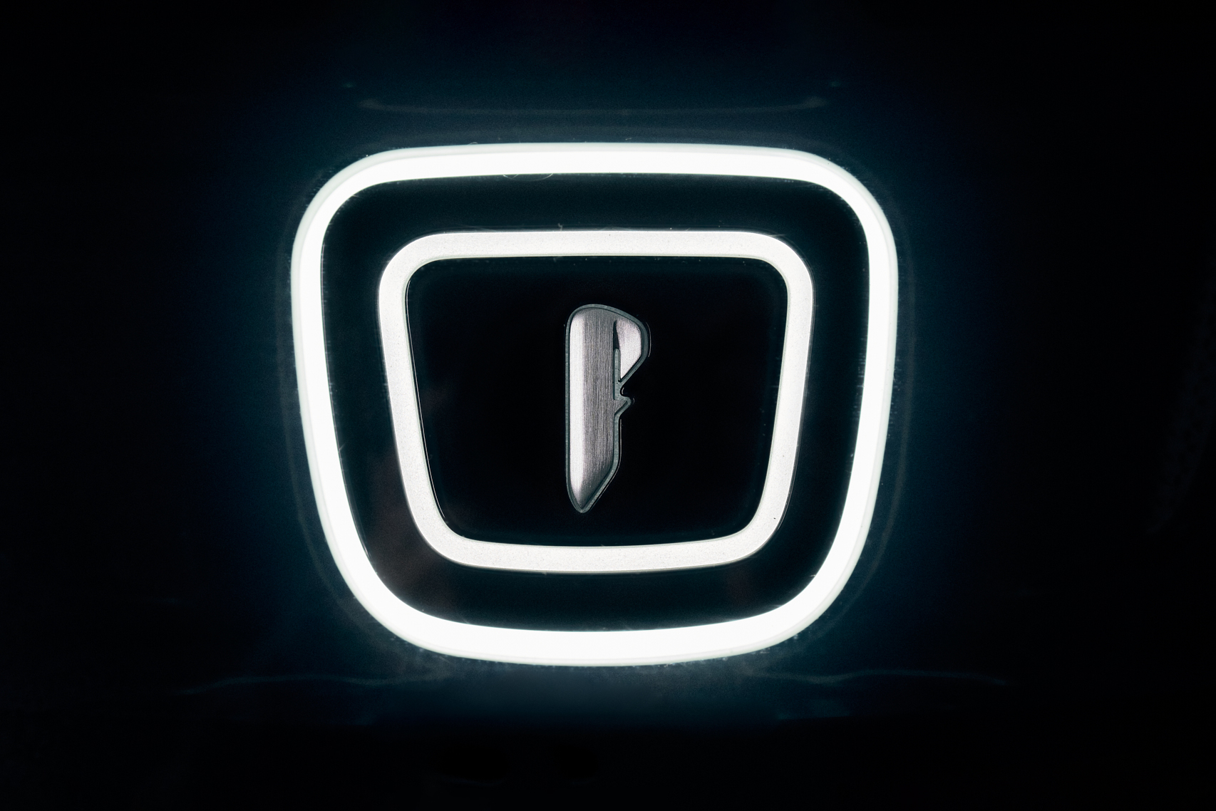 Pininfarina Battista Anniversario Is A €2.6 Million, 1,873 HP Electric Hypercar Limited To Just 5 Units