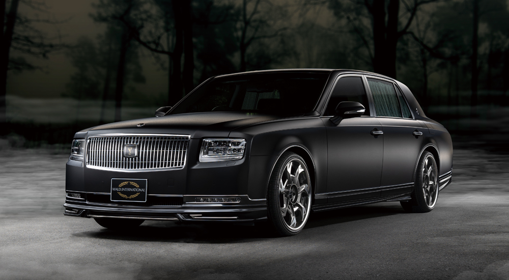 Not Even The Somber Toyota Century Can Escape The Wald Side