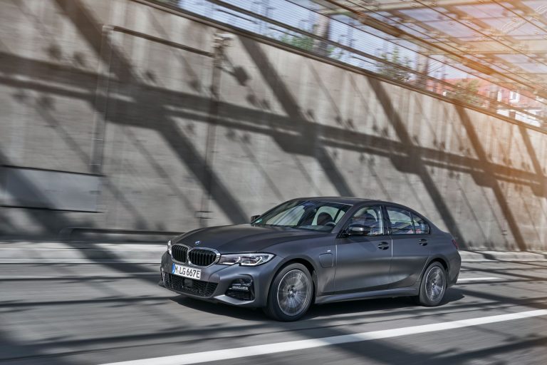 Is It Worth It? 2021 BMW 330e Plug-In Hybrid Will Cost You $3.8k More ...