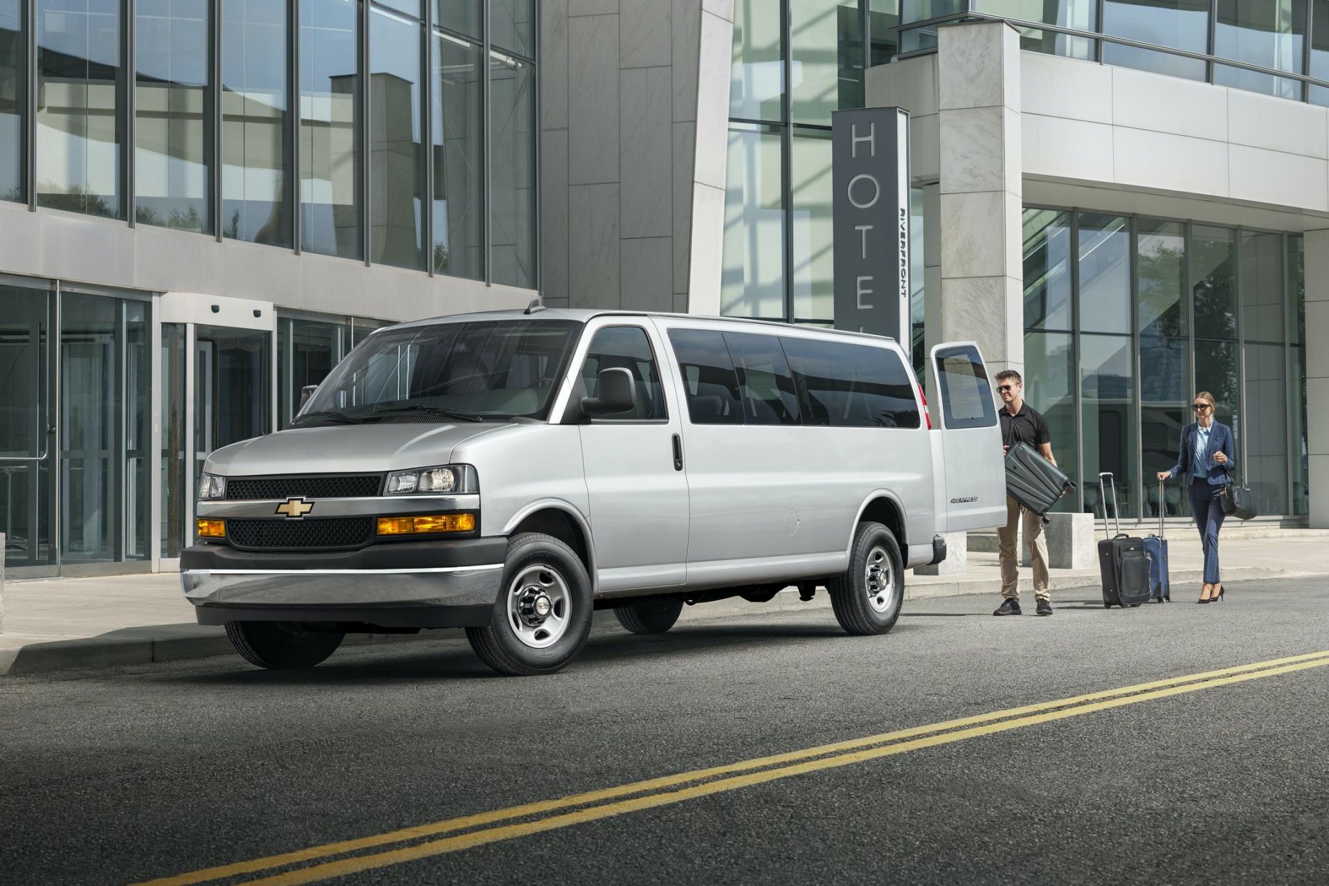 25-Year-Old Chevrolet Express Refuses To Die, Gains 401 HP 6.6L V8 For 2021