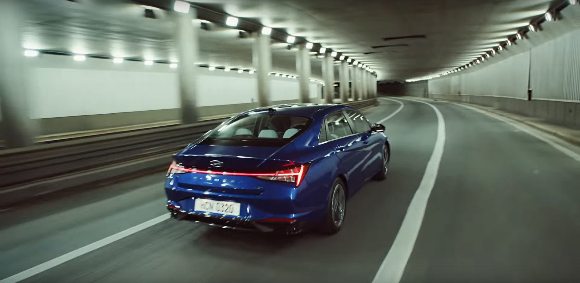 2021 Hyundai Elantra Debuts With Four-Door Coupe Body, New +50MPG Hybrid Variant