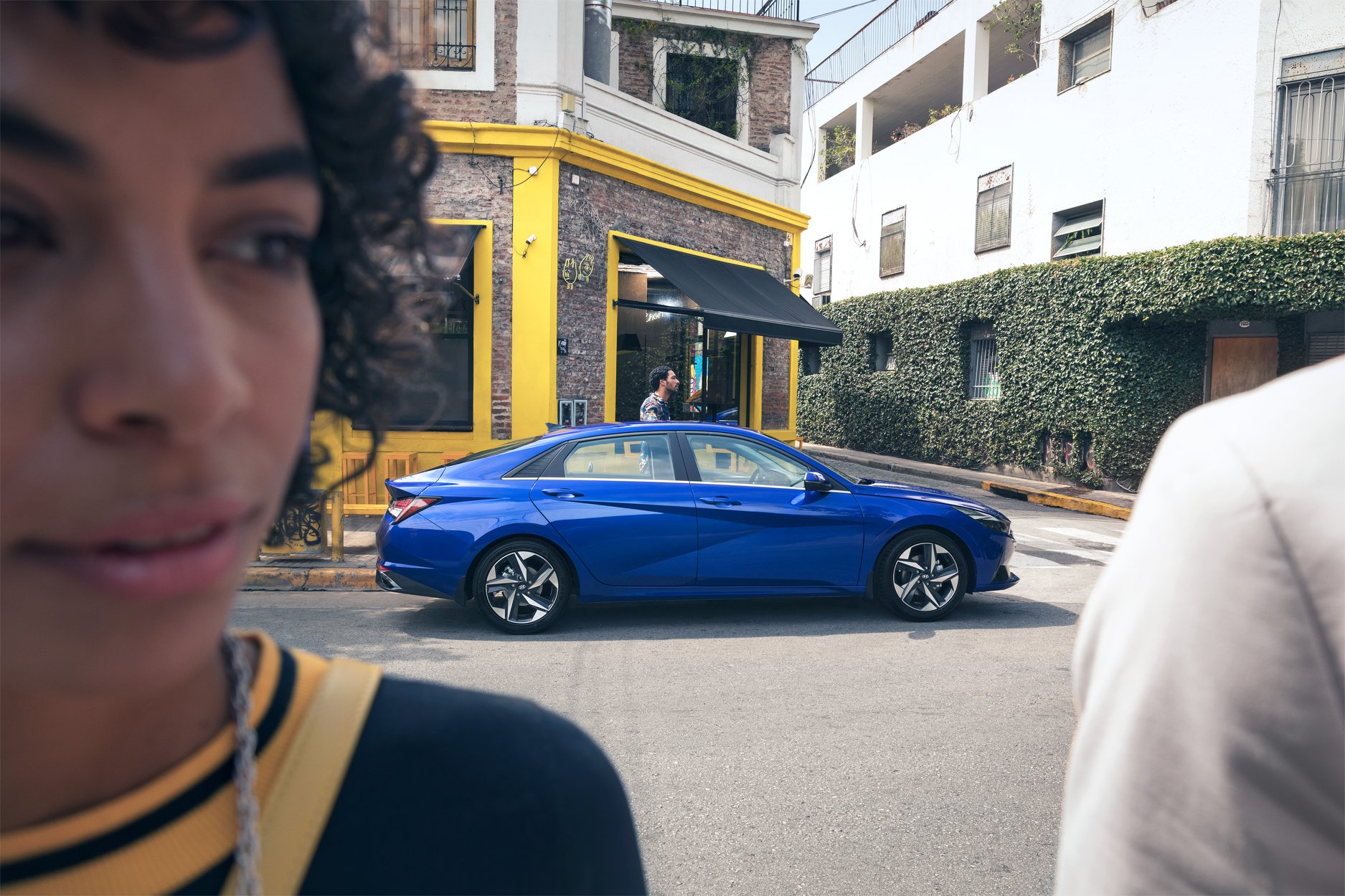 2021 Hyundai Elantra Debuts With Four-Door Coupe Body, New +50MPG Hybrid Variant