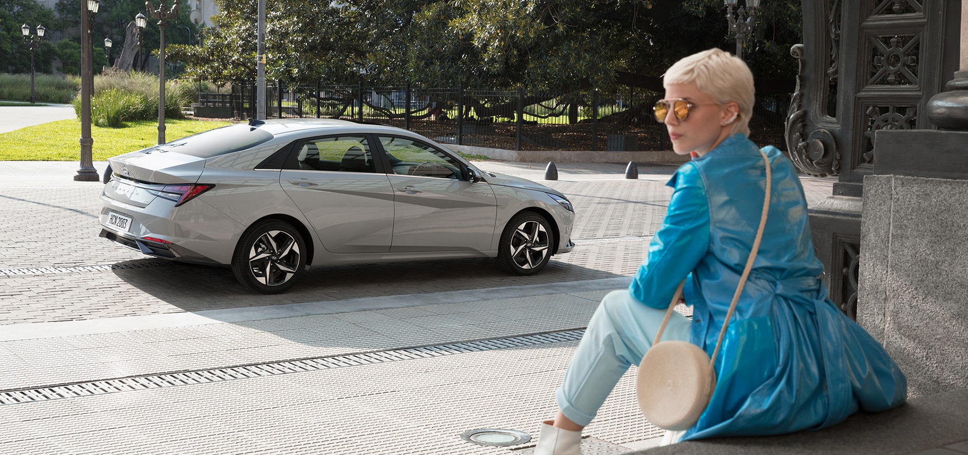 2021 Hyundai Elantra Debuts With Four-Door Coupe Body, New +50MPG Hybrid Variant