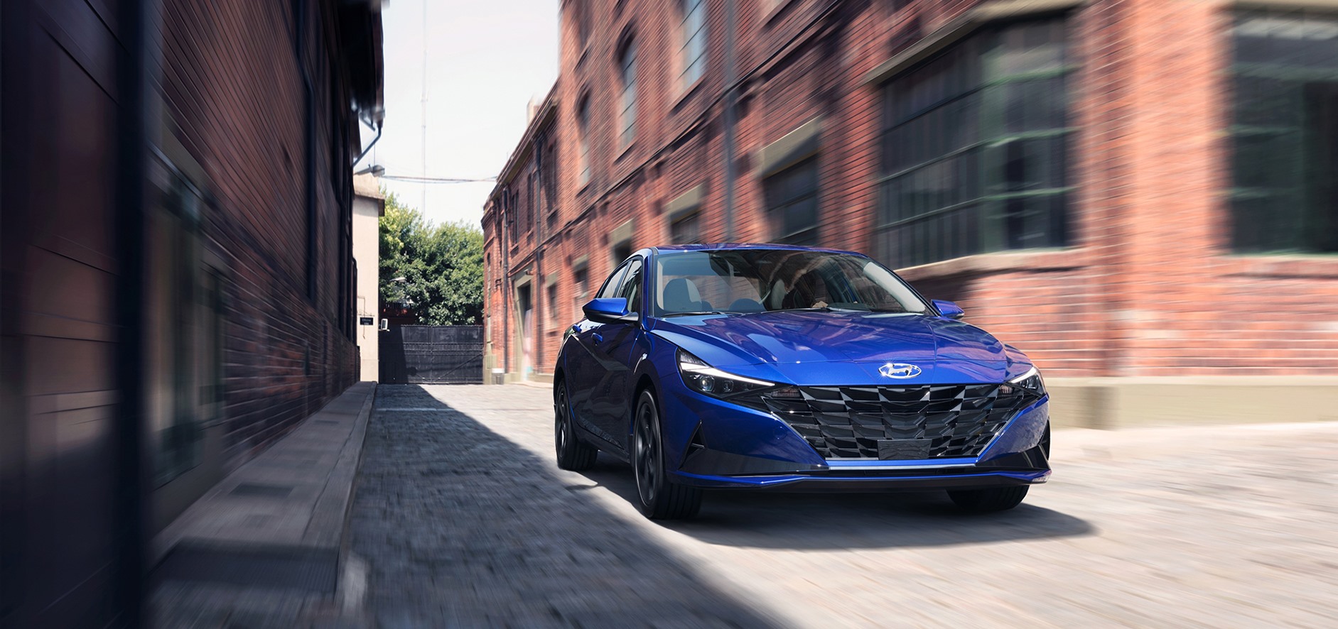 2021 Hyundai Elantra Debuts With Four-Door Coupe Body, New +50MPG Hybrid Variant