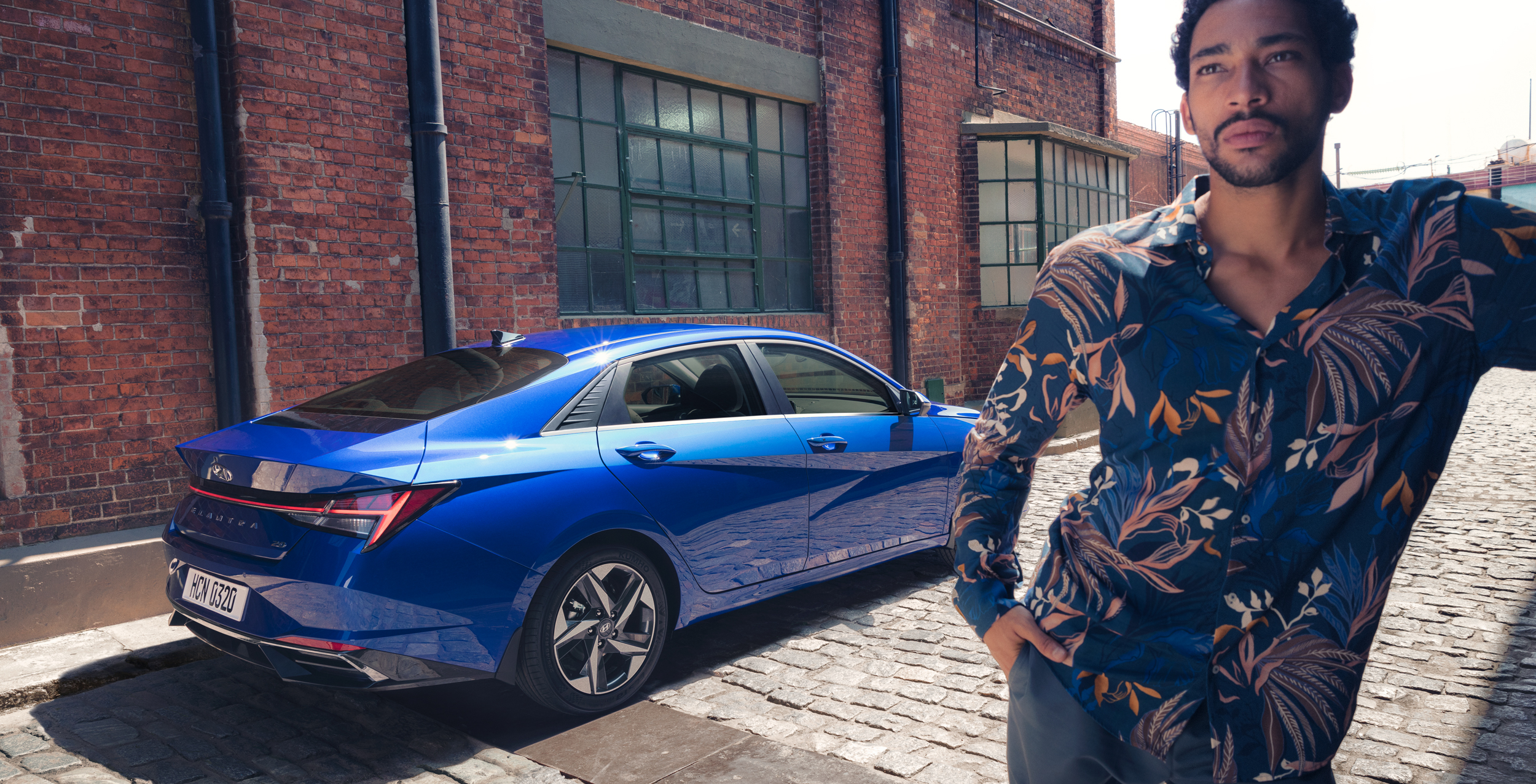 2021 Hyundai Elantra Debuts With Four-Door Coupe Body, New +50MPG Hybrid Variant