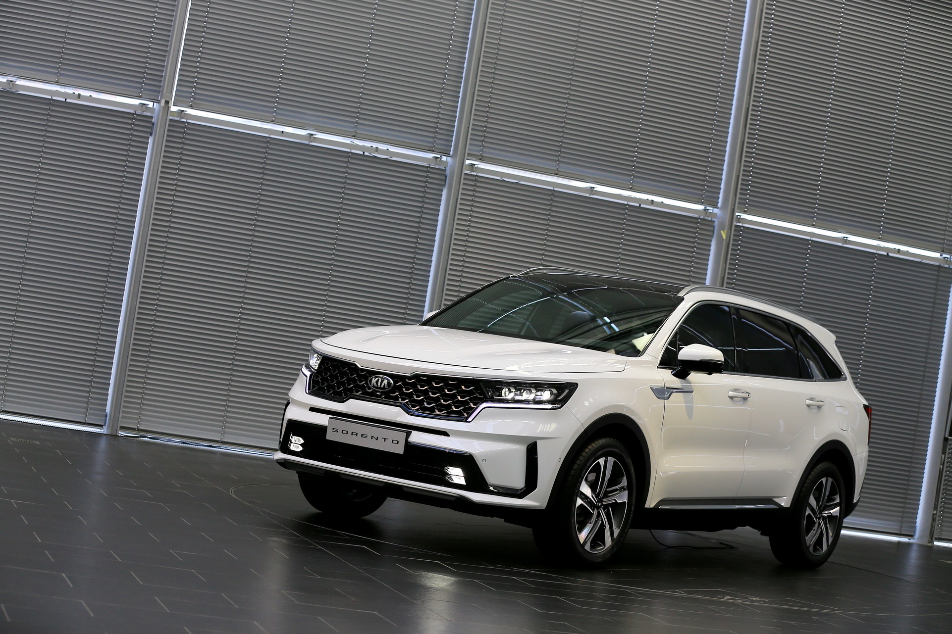 Kia Drops A Boatload Of New Photos And Information On 2021 Sorento