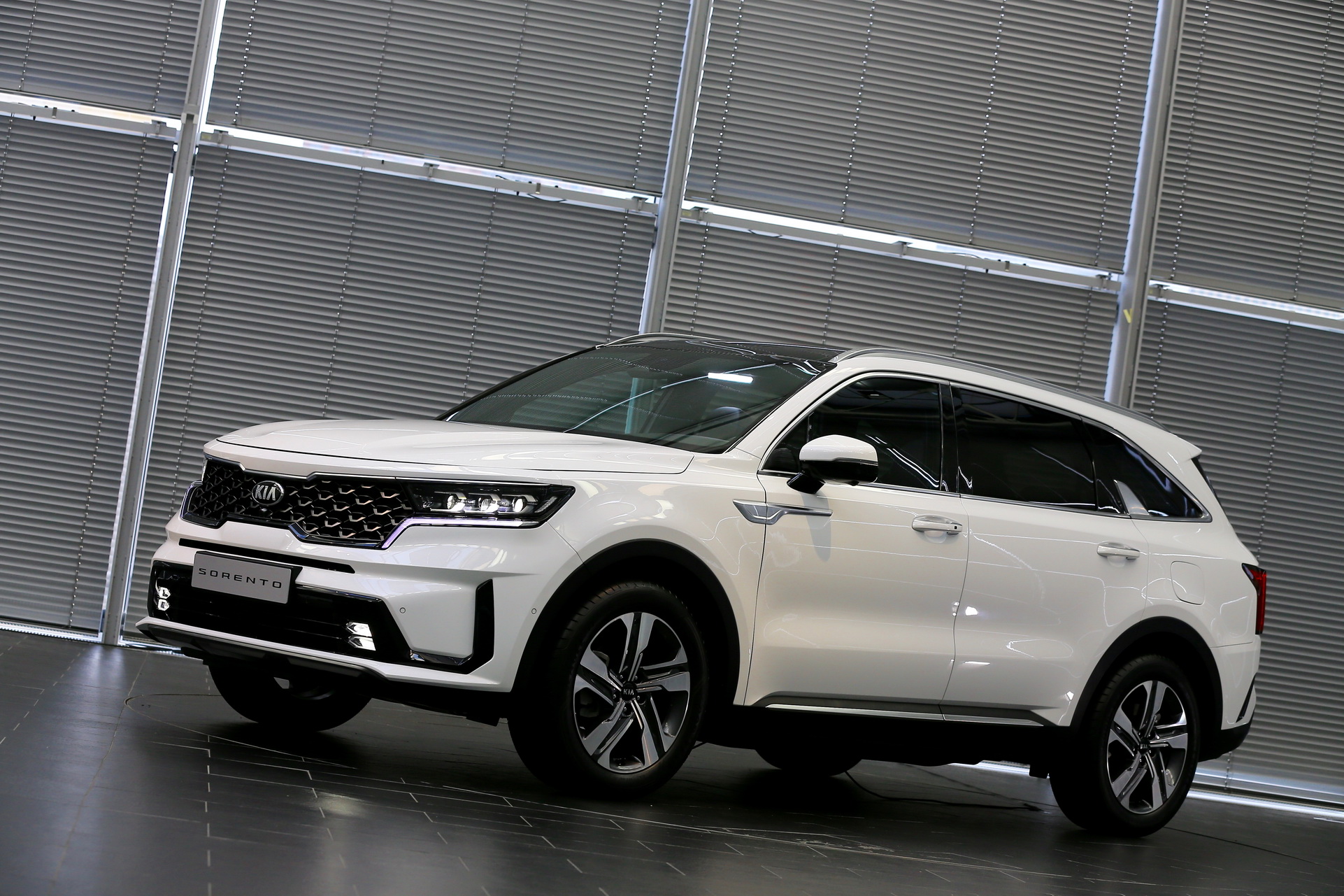 Kia Drops A Boatload Of New Photos And Information On 2021 Sorento