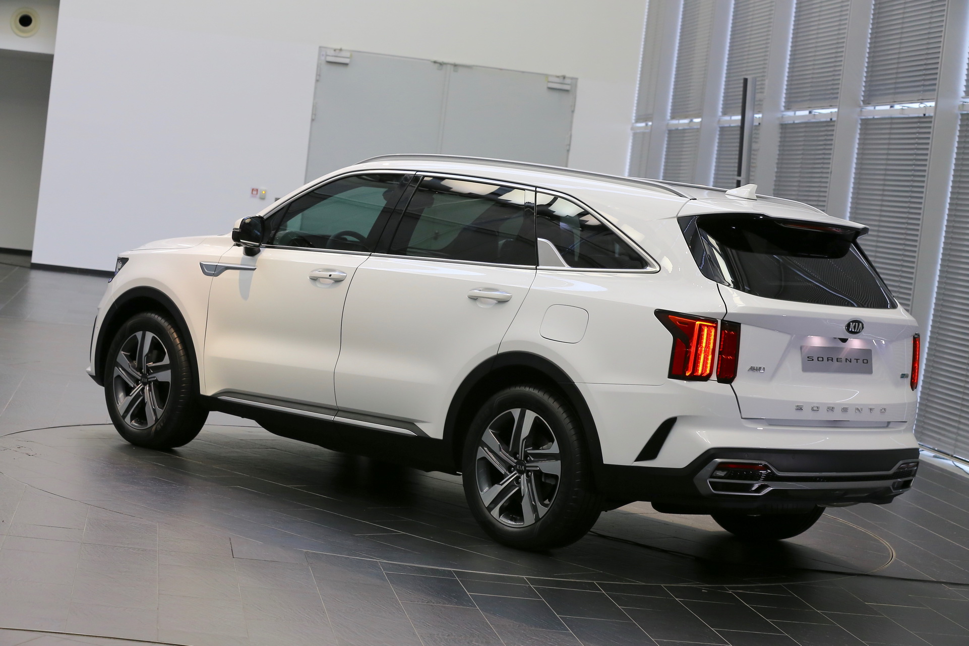 Kia Drops A Boatload Of New Photos And Information On 2021 Sorento