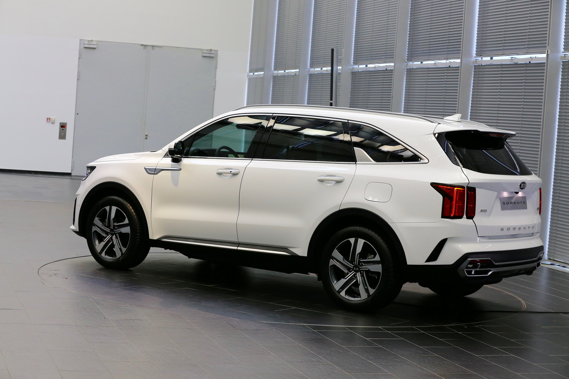 Kia Drops A Boatload Of New Photos And Information On 2021 Sorento