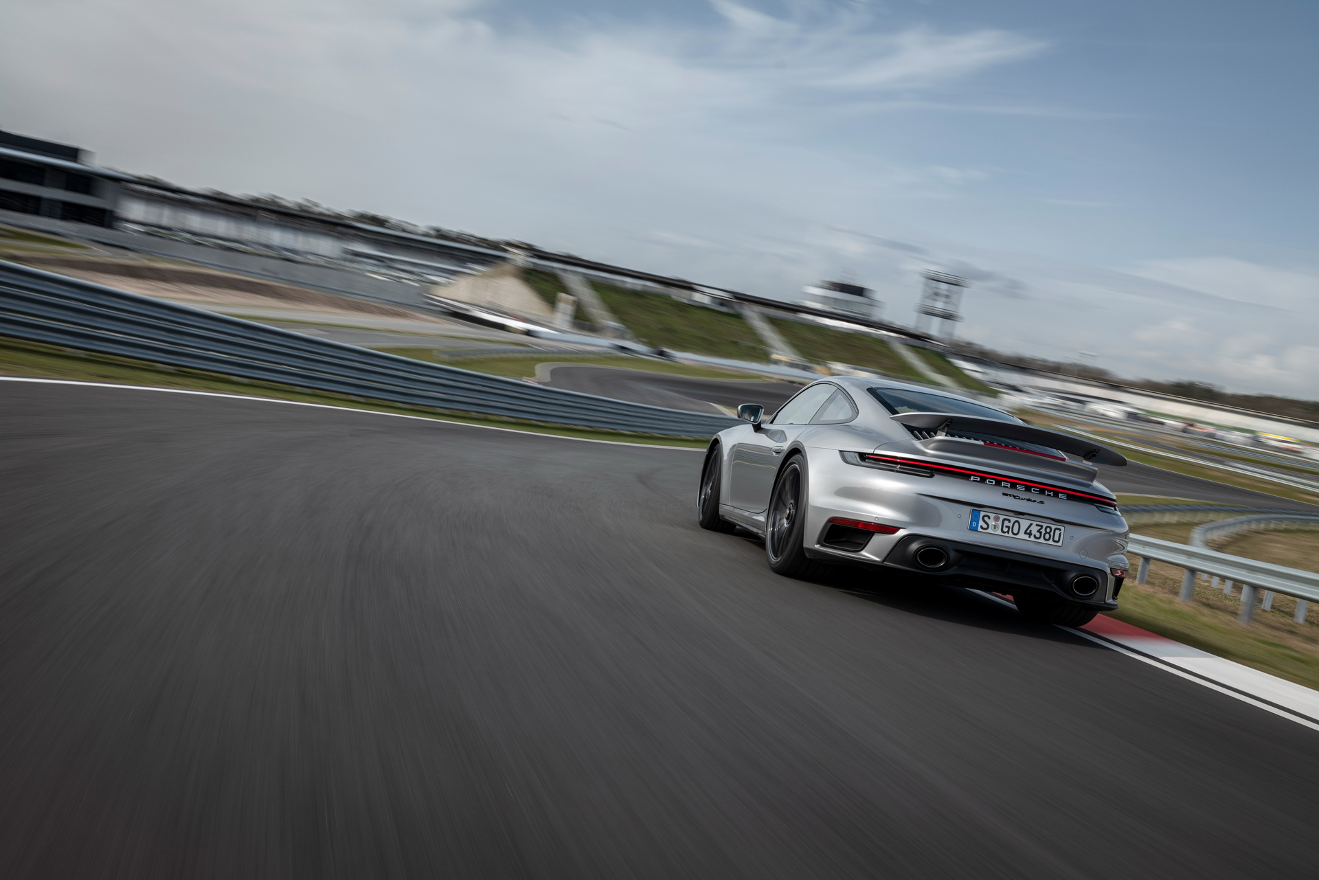 2021 Porsche 911 Turbo S: New 650HP Speed Demon Detailed In Massive Gallery