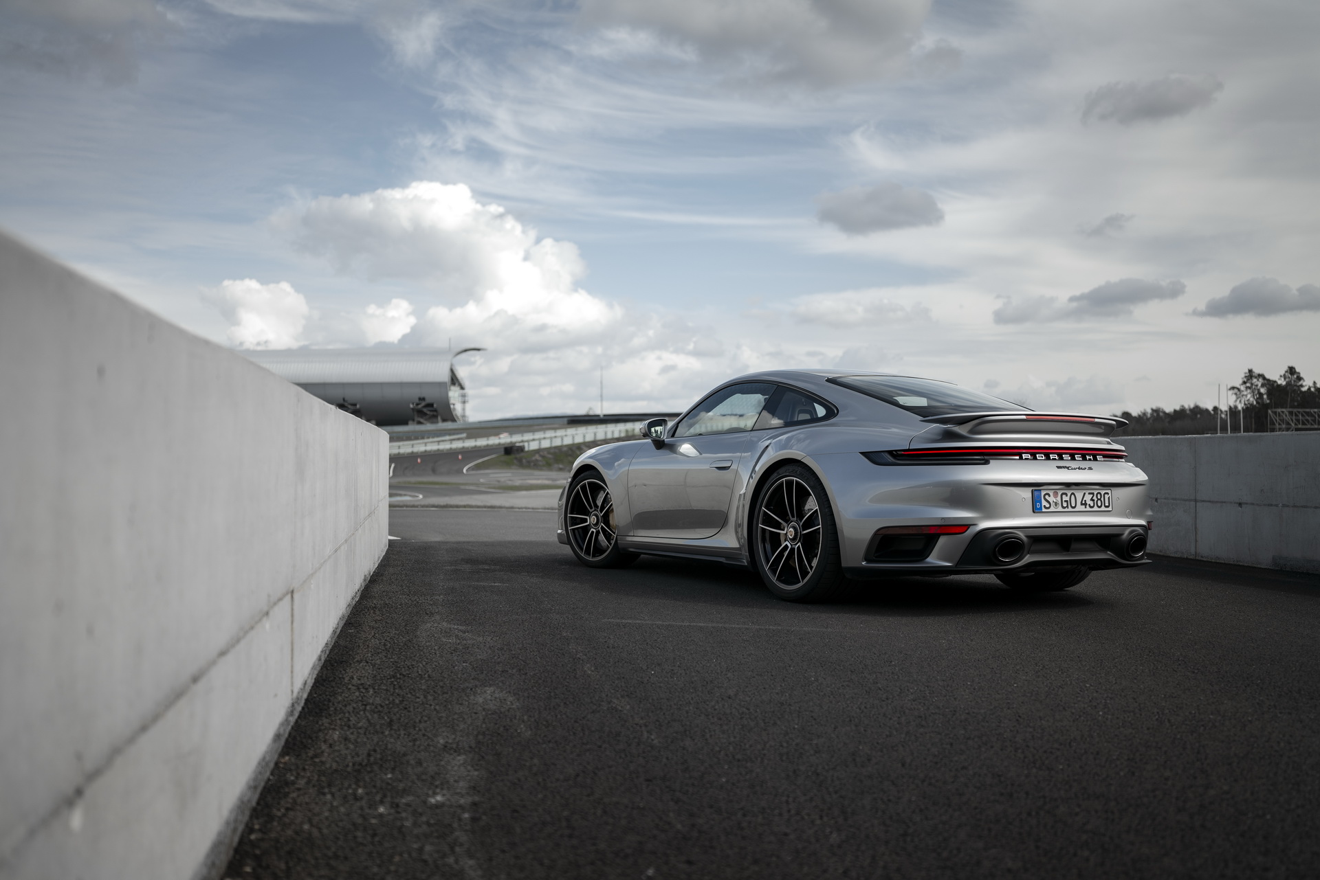 2021 Porsche 911 Turbo S: New 650HP Speed Demon Detailed In Massive Gallery