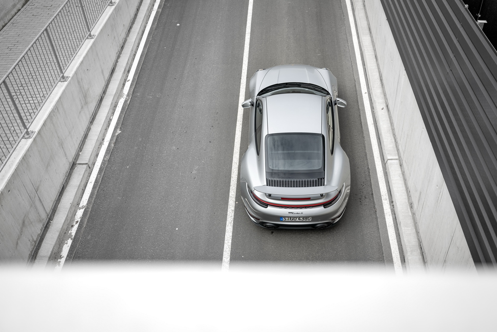 2021 Porsche 911 Turbo S: New 650HP Speed Demon Detailed In Massive Gallery