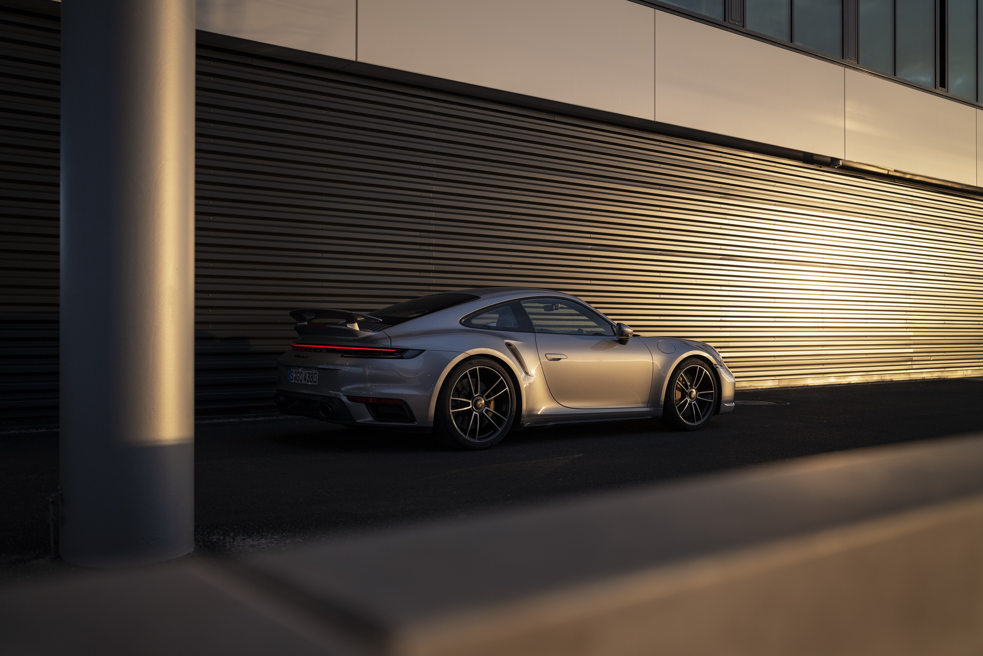 2021 Porsche 911 Turbo S: New 650HP Speed Demon Detailed In Massive Gallery