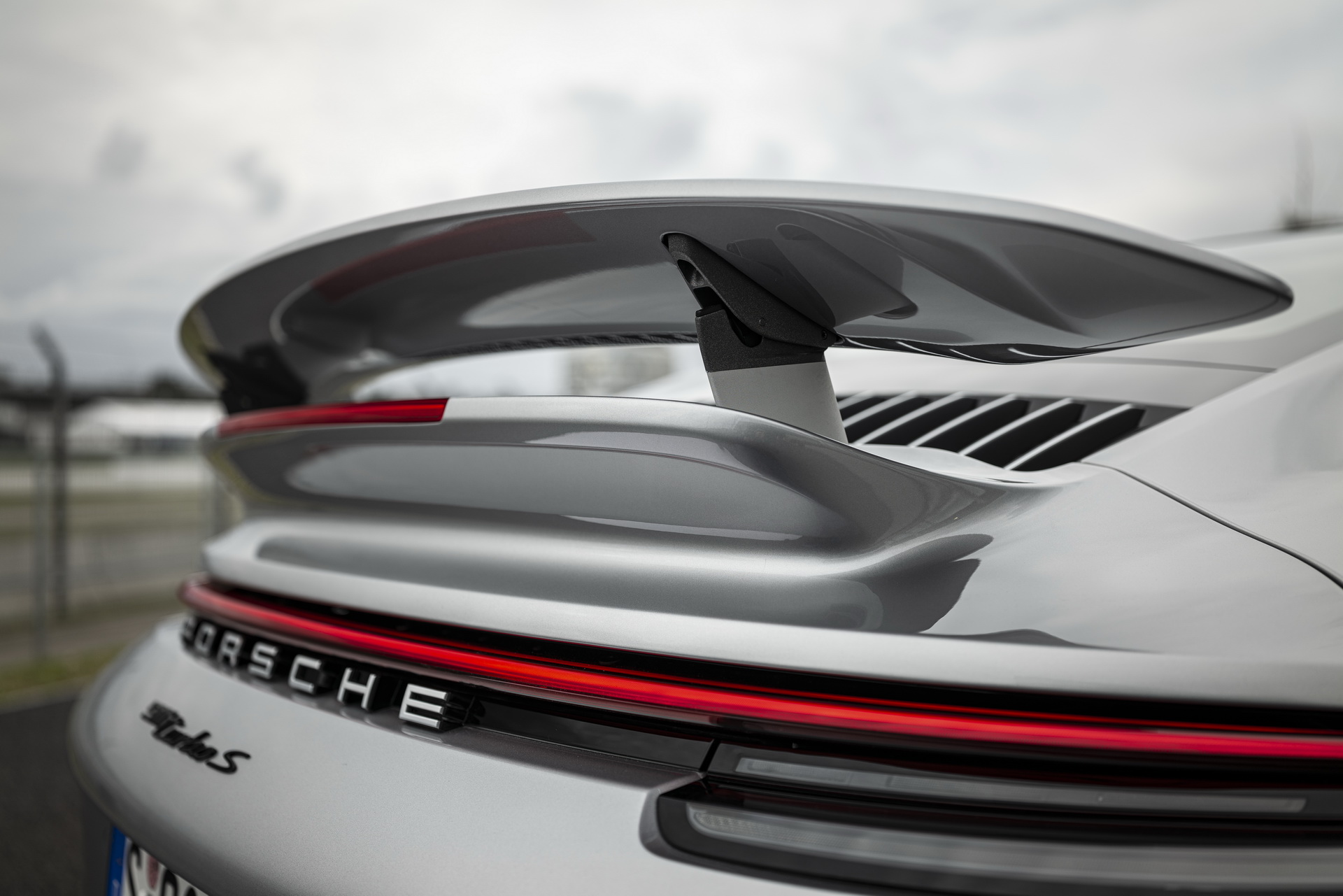 2021 Porsche 911 Turbo S: New 650HP Speed Demon Detailed In Massive Gallery