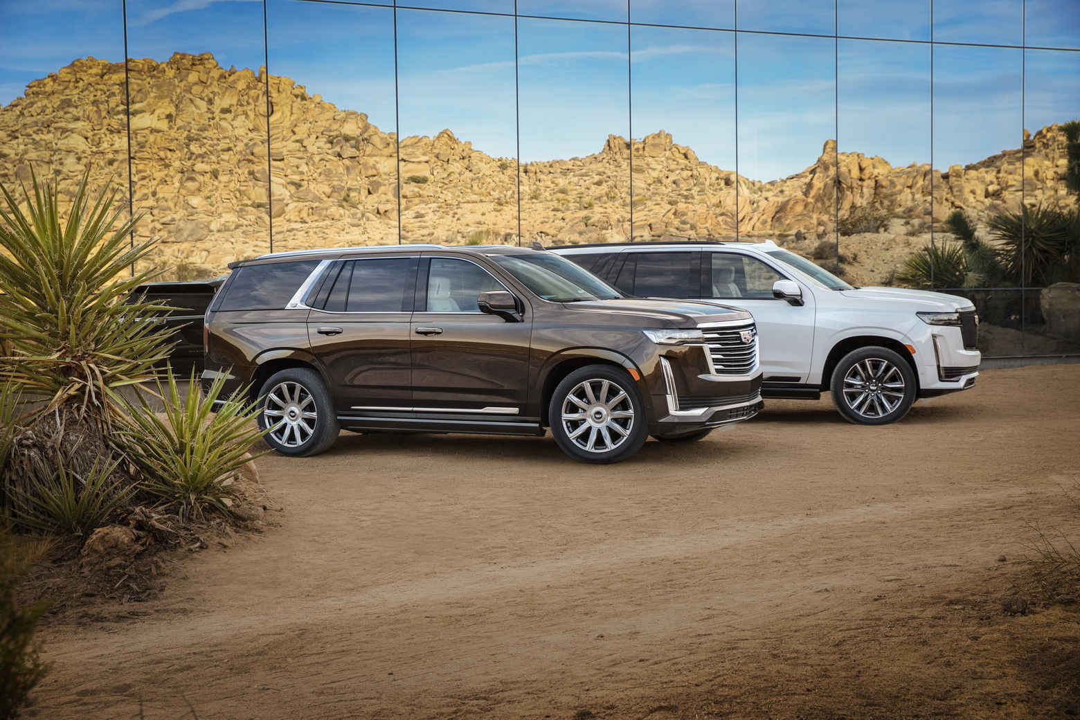 The 2021 Cadillac Escalade Offers A Diesel Engine, Want To Know Why?