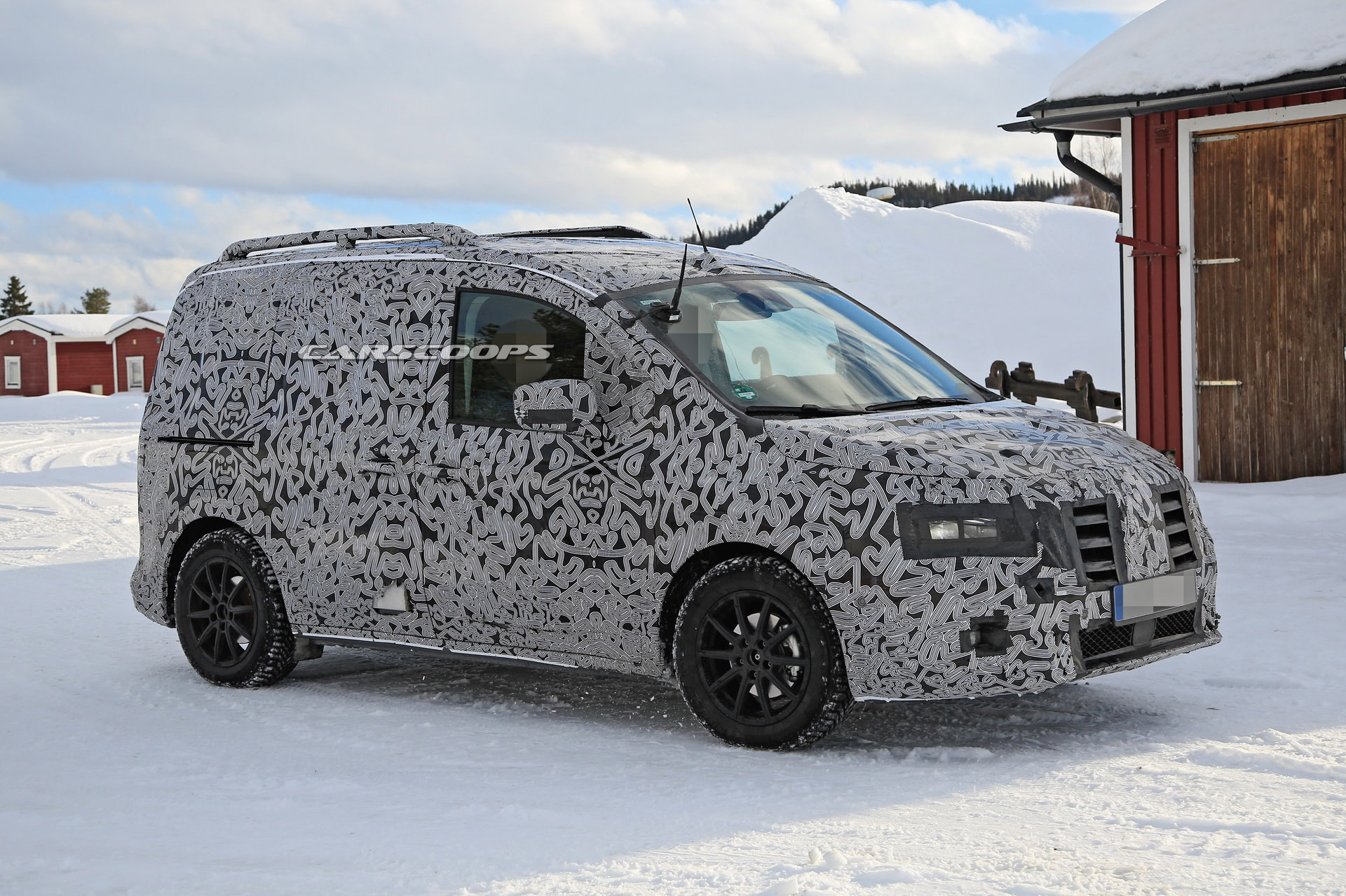 There’s An All-New 2021 Mercedes-Benz Citan Hiding Underneath That Heavy Camo