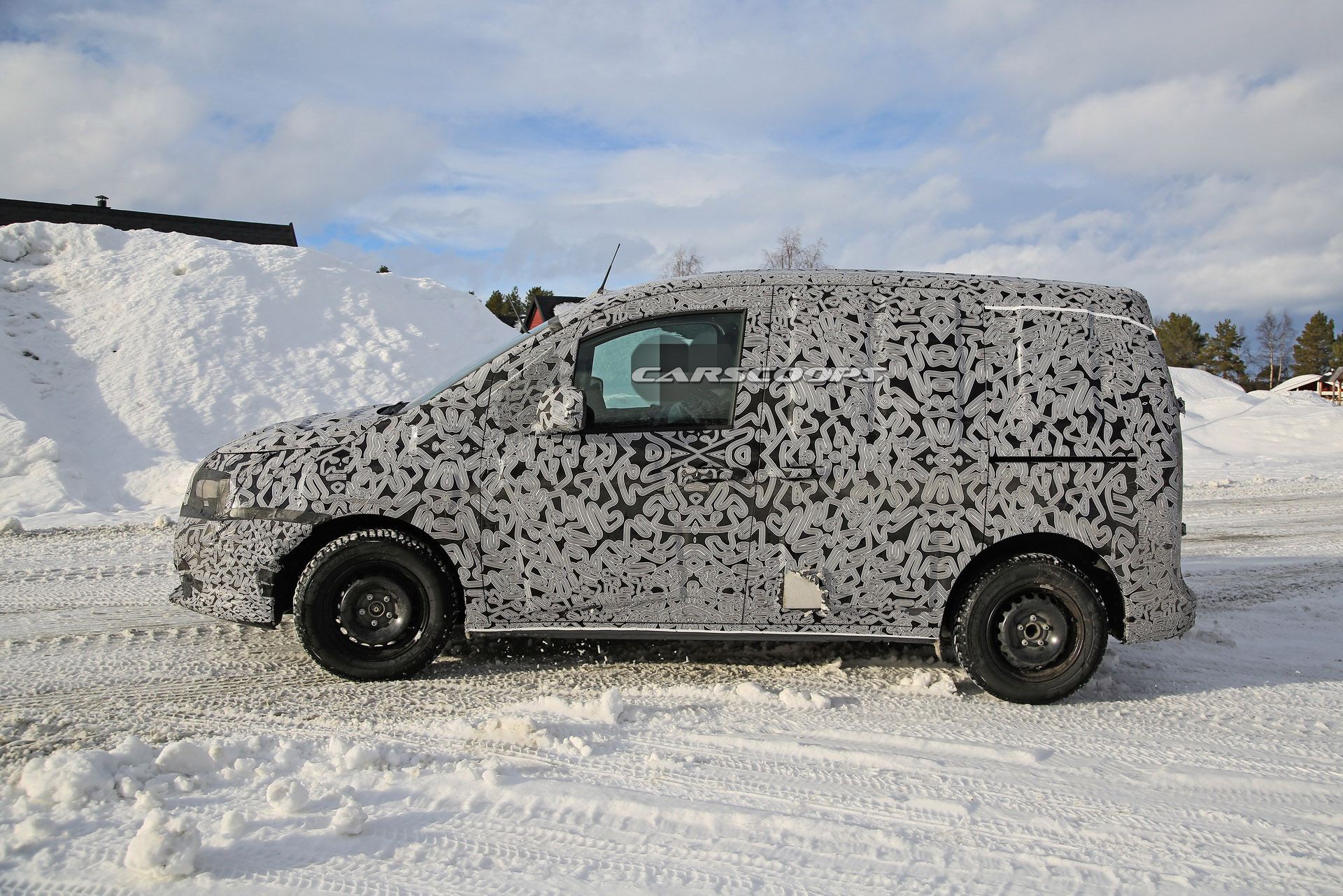 There’s An All-New 2021 Mercedes-Benz Citan Hiding Underneath That Heavy Camo