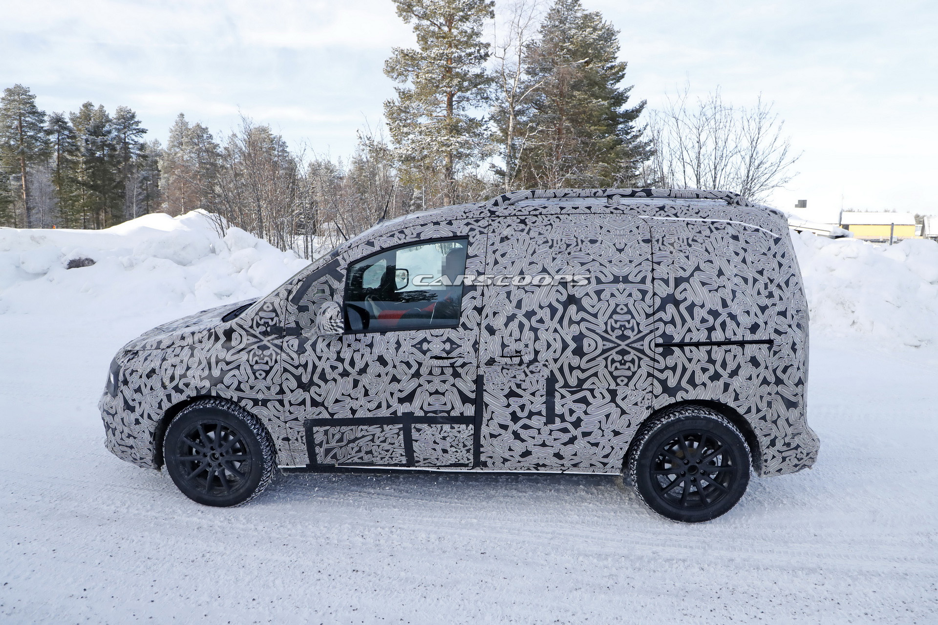 There’s An All-New 2021 Mercedes-Benz Citan Hiding Underneath That Heavy Camo