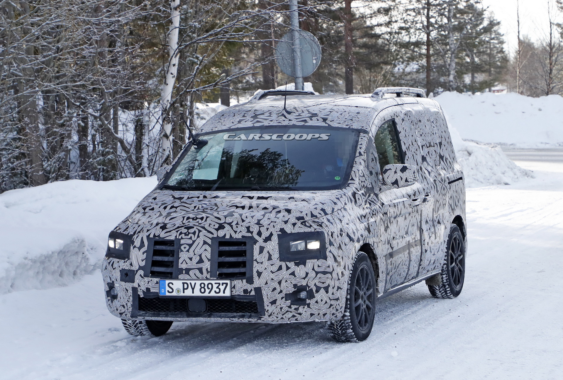 There’s An All-New 2021 Mercedes-Benz Citan Hiding Underneath That Heavy Camo