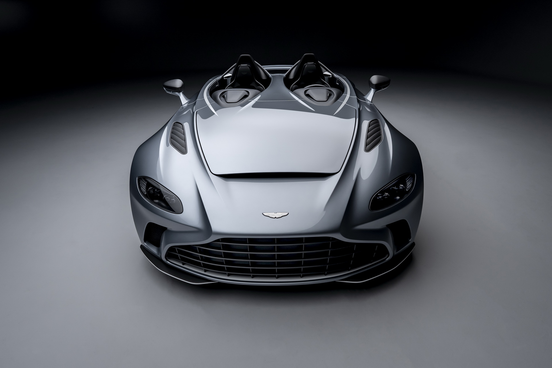 [Imagen: Aston-Martin-V12-Speedster-02-1.jpg]