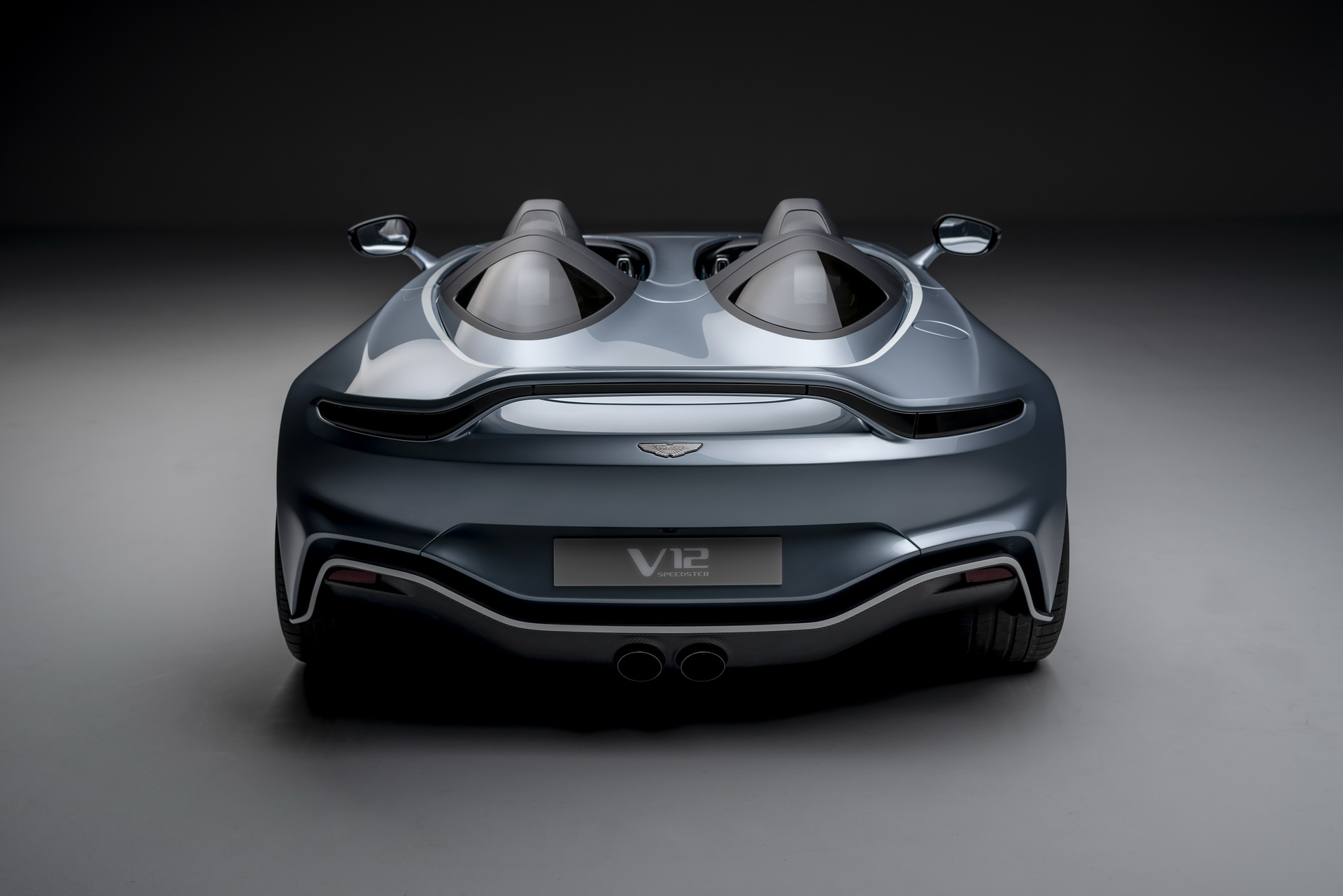 [Imagen: Aston-Martin-V12-Speedster-16.jpg]