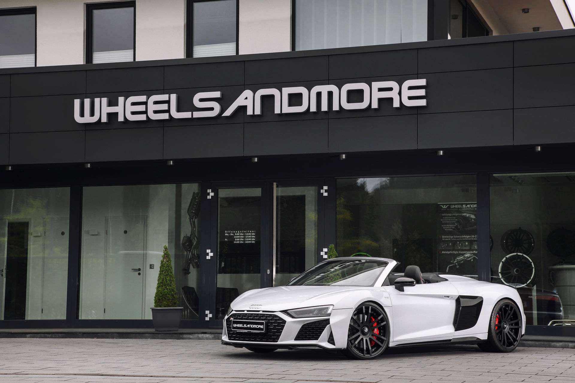 Audi R8 V10 Plus Spyder Pumped Up To 1,035 HP For Over $100,000