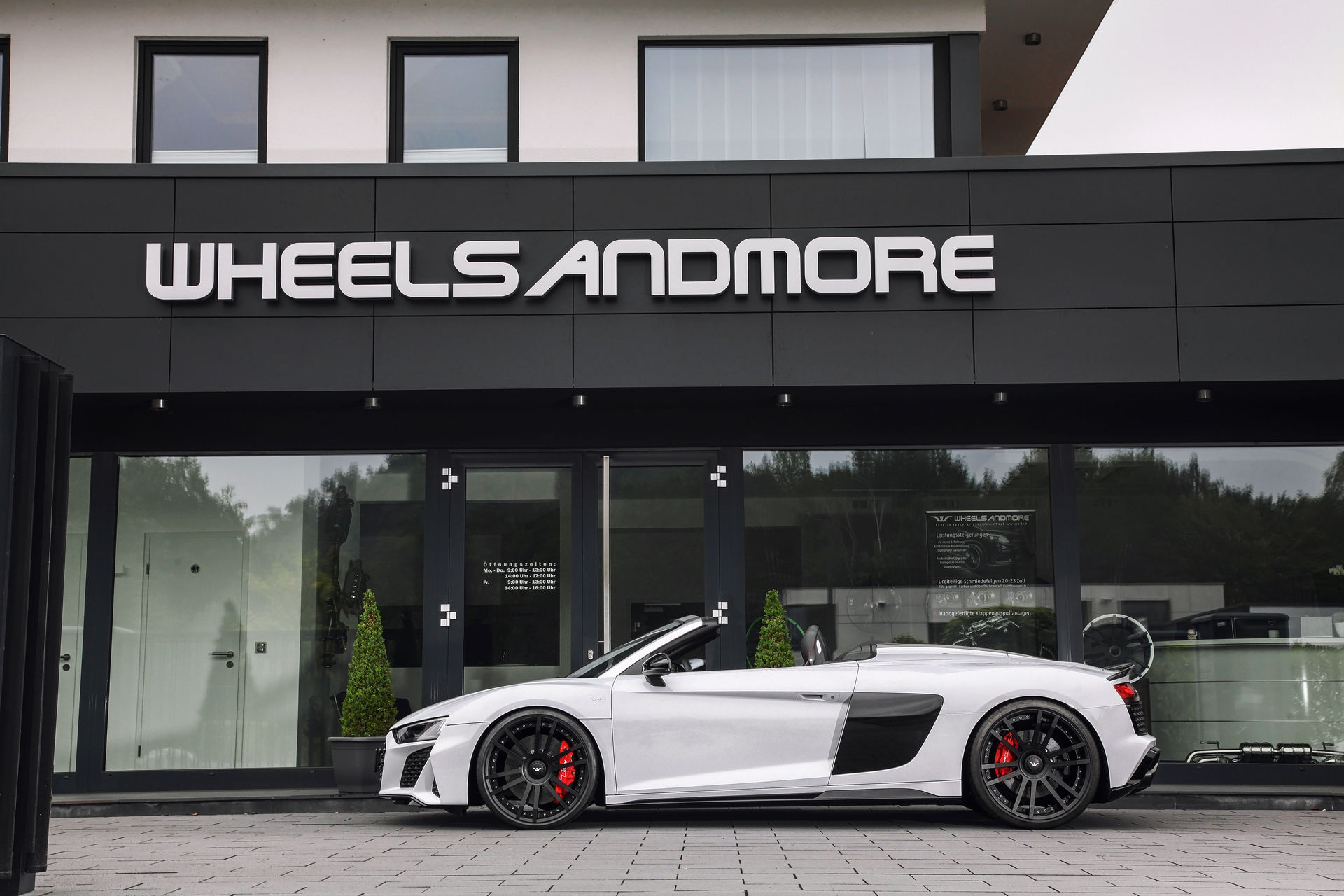 Audi R8 V10 Plus Spyder Pumped Up To 1,035 HP For Over $100,000