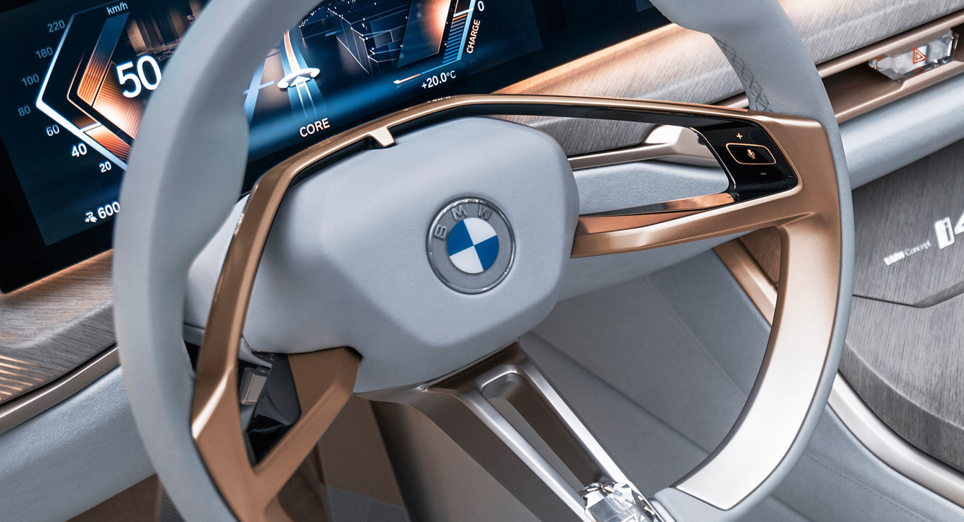 BMW Debuts New Flat Transparent Propeller Badge With The Concept i4