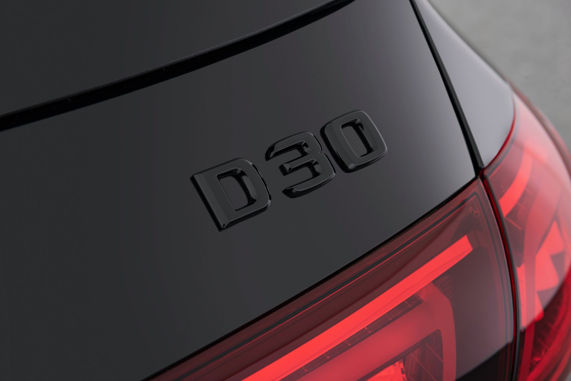 Brabus Gives Up To 365 HP To Mercedes GLE’s Diesels, Sharpens Up Its Appearance