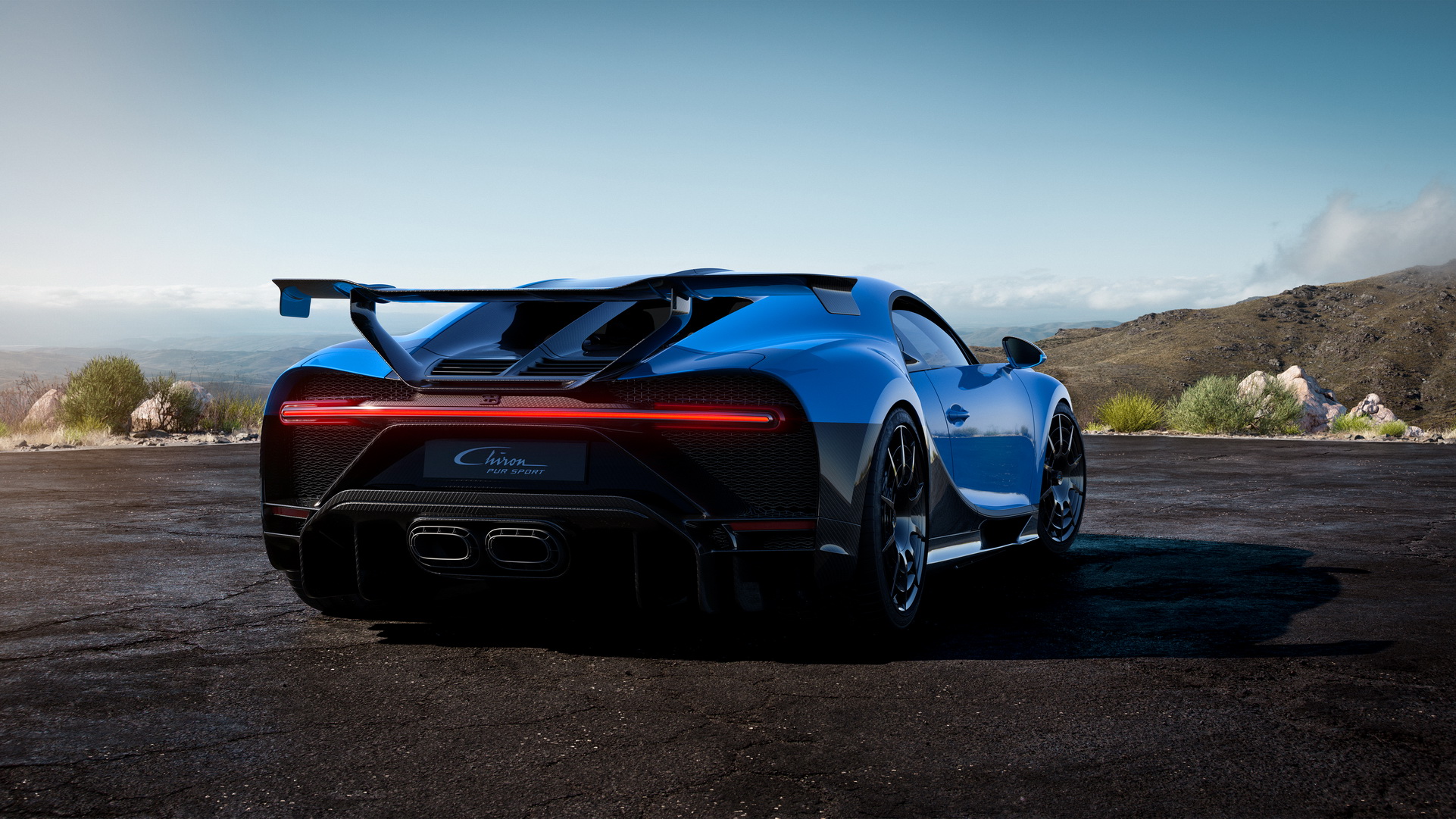 New Bugatti Chiron Pur Sport Breaks Cover With Aero Upgrades, Stiffer Suspension (Updated)