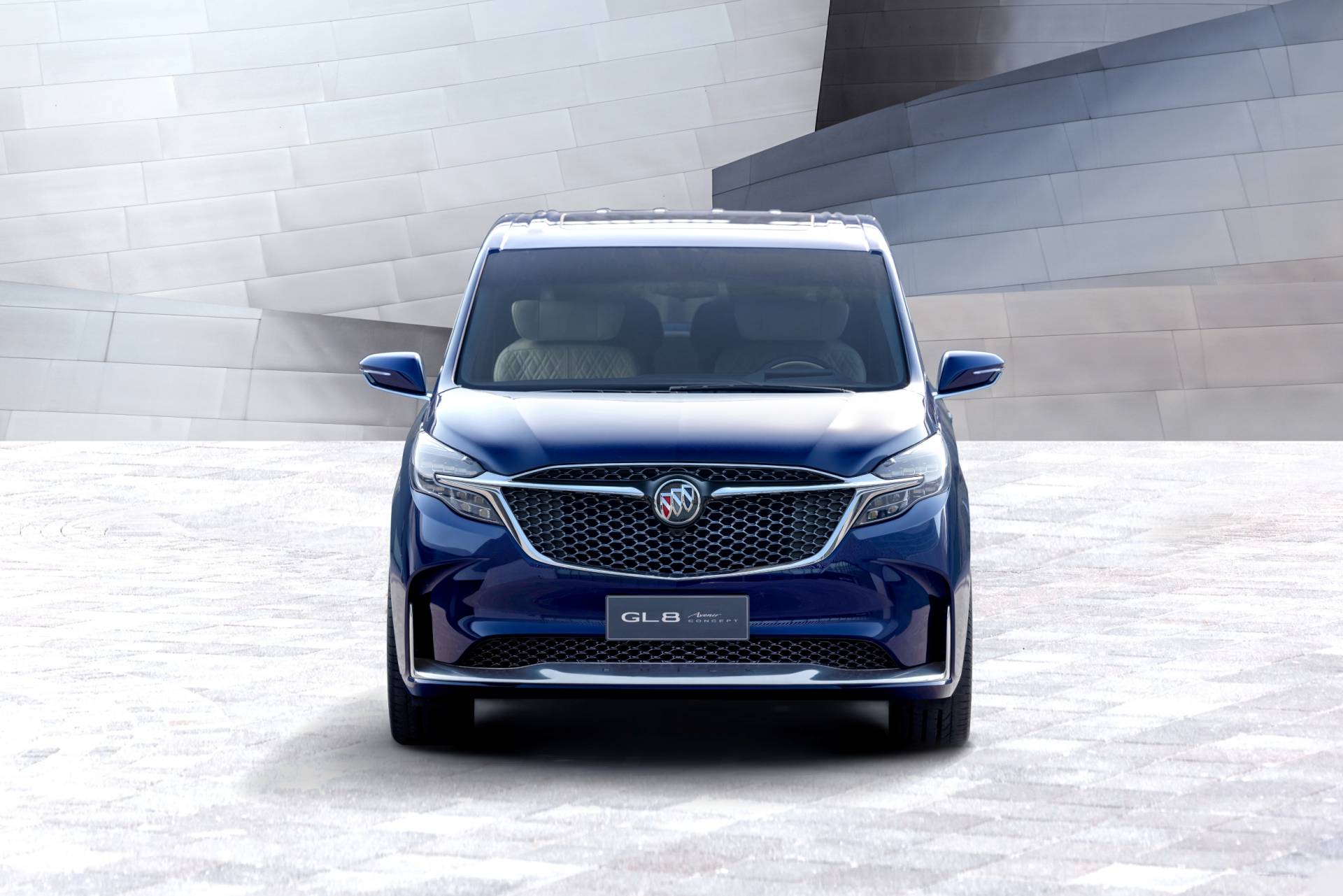 Buick Previews China’s Production-Ready GL8 Avenir Luxury Minivan For Four