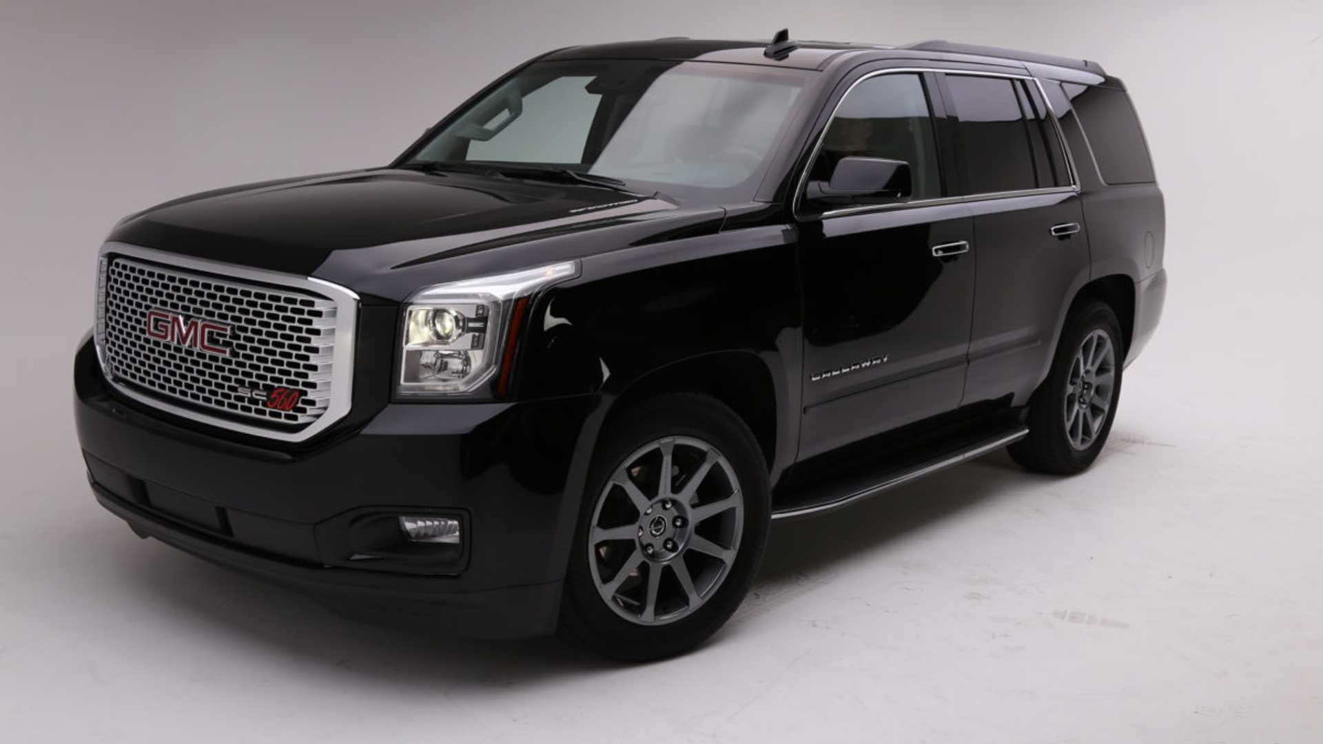 Callaway Showcases Its 560 HP Supercharged GMC Yukon