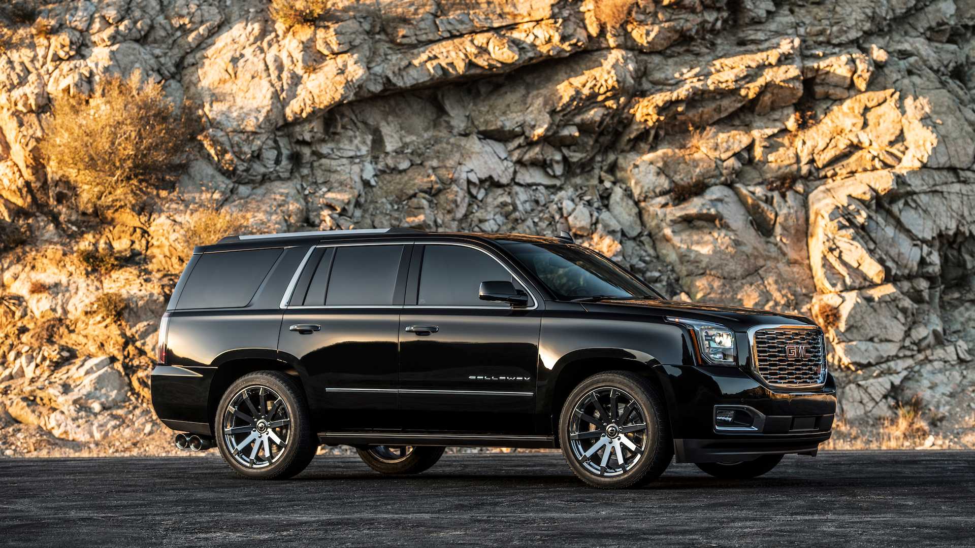 Callaway Showcases Its 560 HP Supercharged GMC Yukon