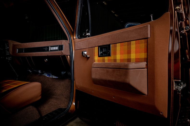 Need Some “Brown Sugar” In Your Life? SEMA Chevrolet C30 V8 Camper Is Worth Six-Figures