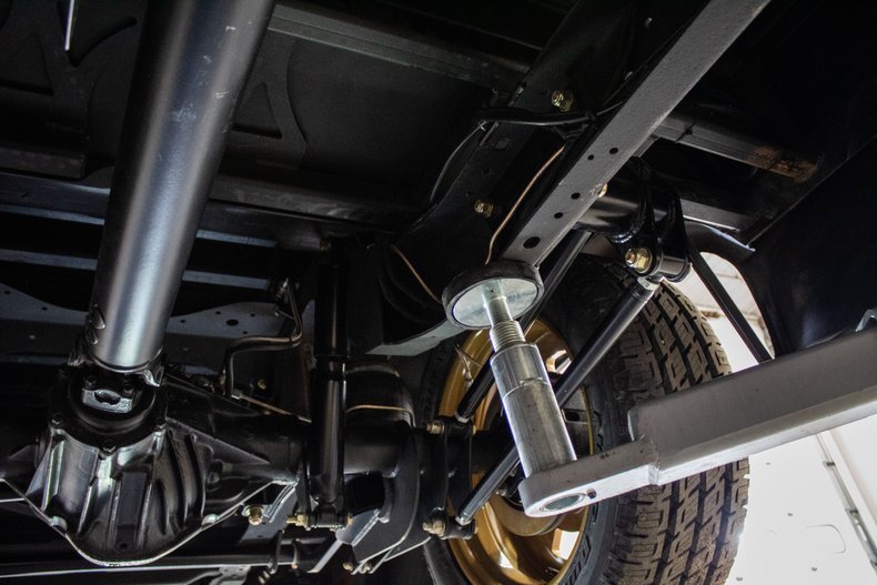 Need Some “Brown Sugar” In Your Life? SEMA Chevrolet C30 V8 Camper Is Worth Six-Figures