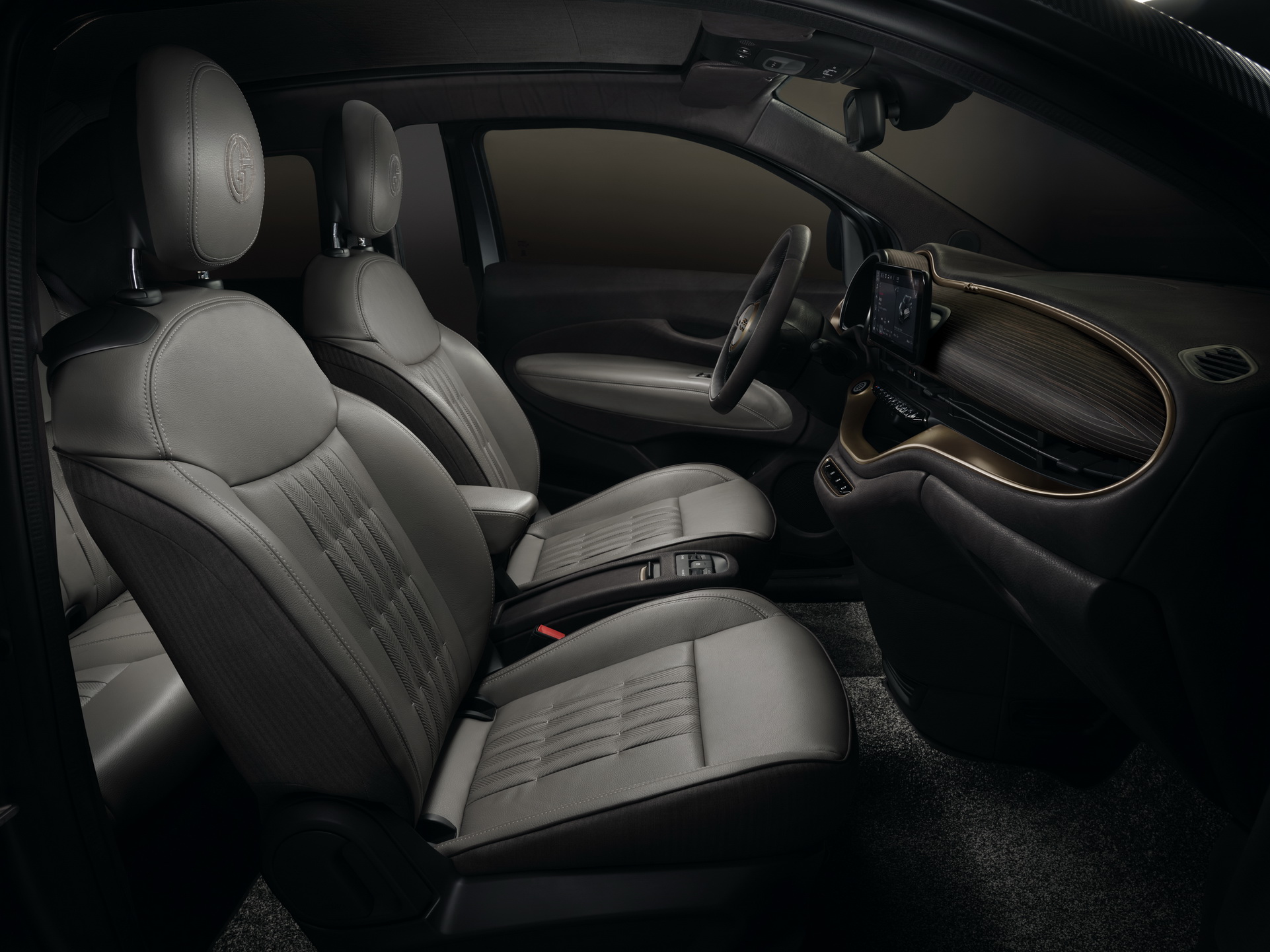 Official: New Fiat 500 Goes Full Electric With 199 Miles Range, U.S. Launch Unsure (85 Photos)