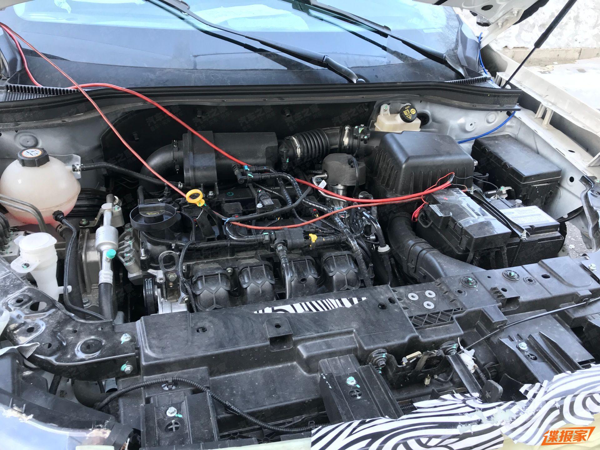 Ford Spied Developing New Seven-Seat SUV In China