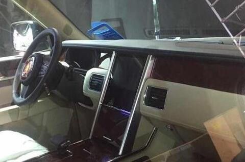 Hongqi L4 Is A New Suicide-Door Luxury Limousine From China