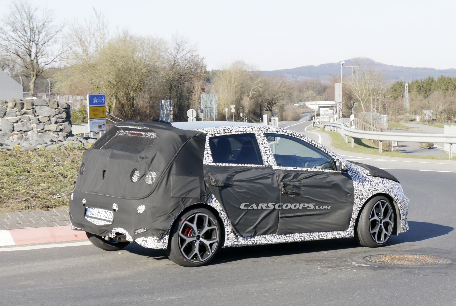 New Hyundai i20 N Hot Hatch Is Coming After The Fiesta ST With 200 HP