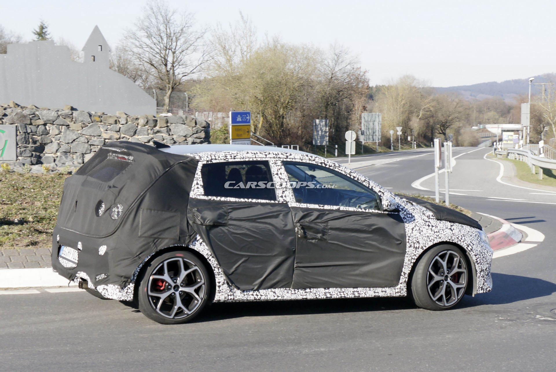 New Hyundai i20 N Hot Hatch Is Coming After The Fiesta ST With 200 HP