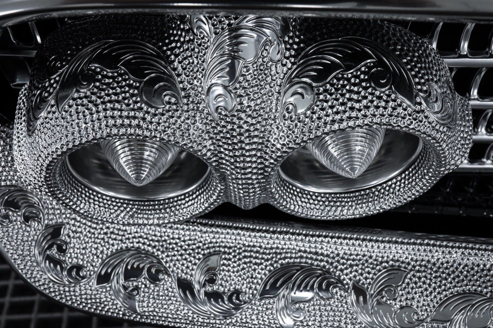 Kuhl Racing’s 1958 Chevrolet Impala Has An Amazing Metal Engraving Paint Finish