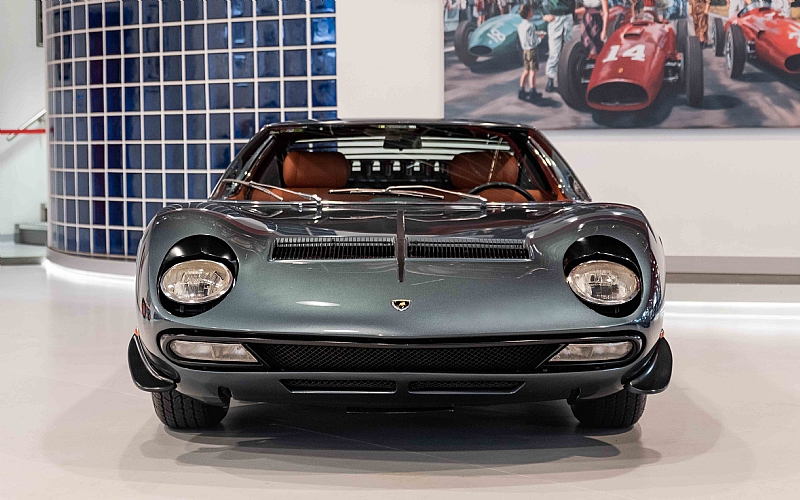 Lowest Mileage Lamborghini Miura SV In The World Is Just Pure Sex