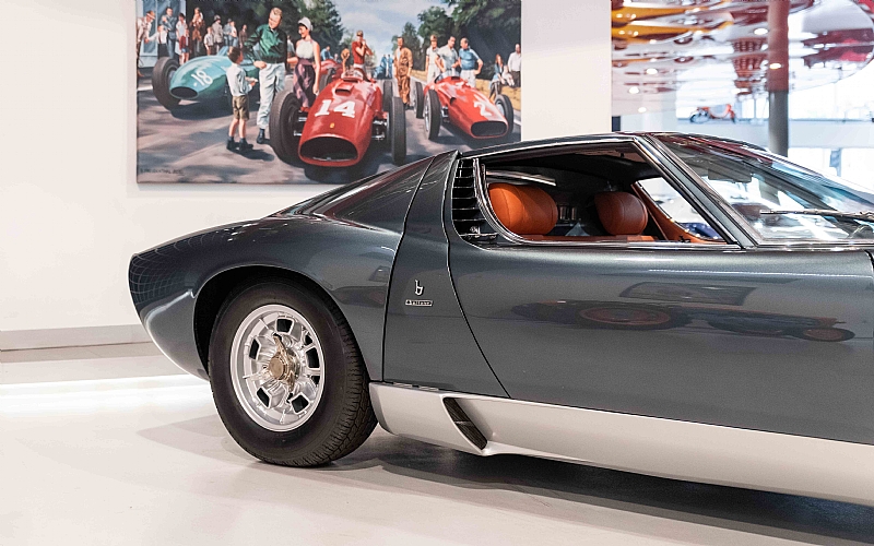 Lowest Mileage Lamborghini Miura SV In The World Is Just Pure Sex