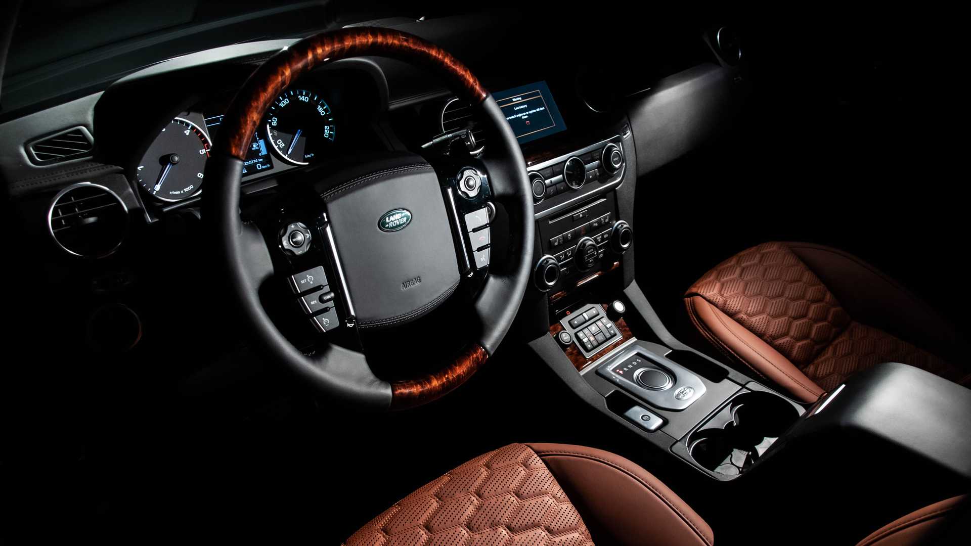 Vilner Gives An Older Land Rover Discovery A Range Rover-Worthy Makeover