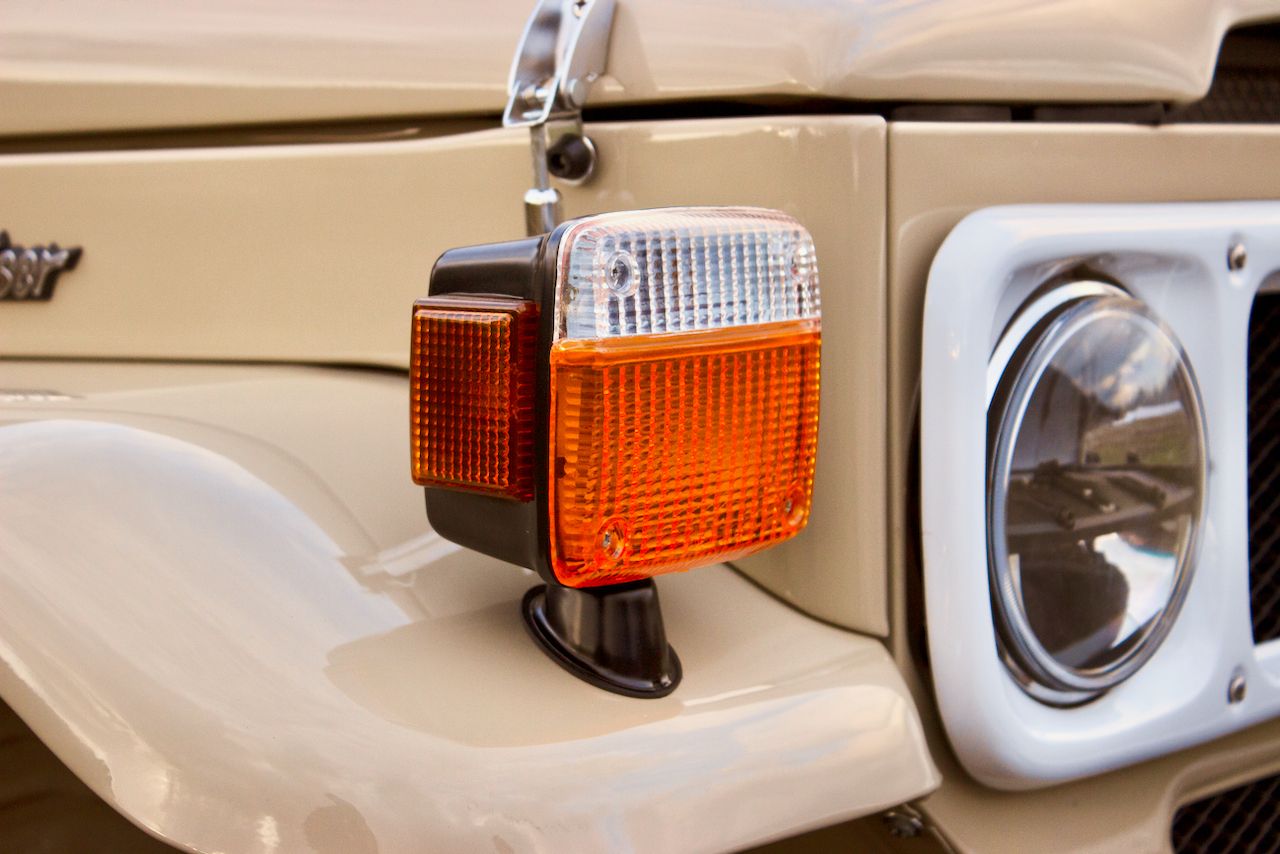 Legacy Overland’s Toyota Land Cruiser FJ40 Packs A Punch With GM’s 5.7L V8