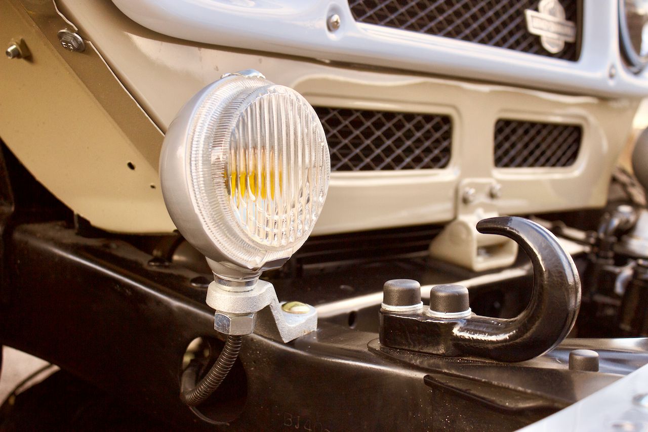 Legacy Overland’s Toyota Land Cruiser FJ40 Packs A Punch With GM’s 5.7L V8