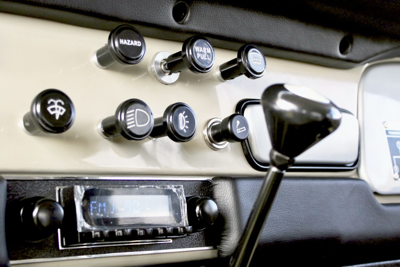 Legacy Overland’s Toyota Land Cruiser FJ40 Packs A Punch With GM’s 5.7L V8