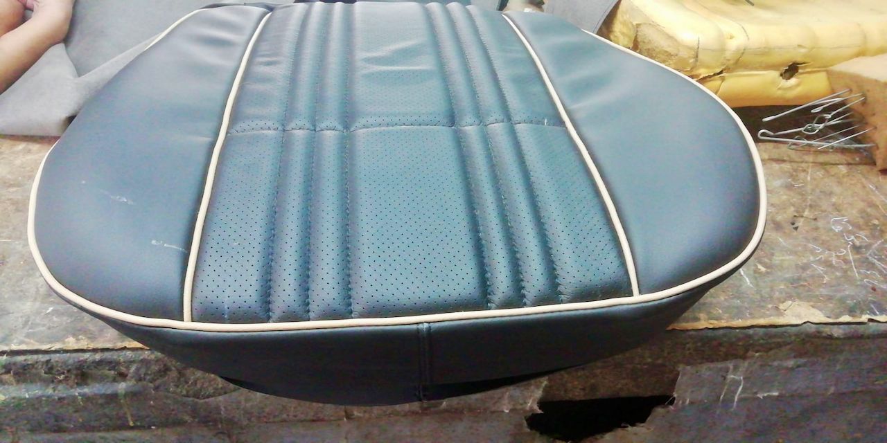 Legacy Overland’s Toyota Land Cruiser FJ40 Packs A Punch With GM’s 5.7L V8